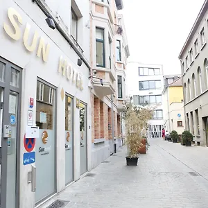Sun 2*, Bruxelles Belgio